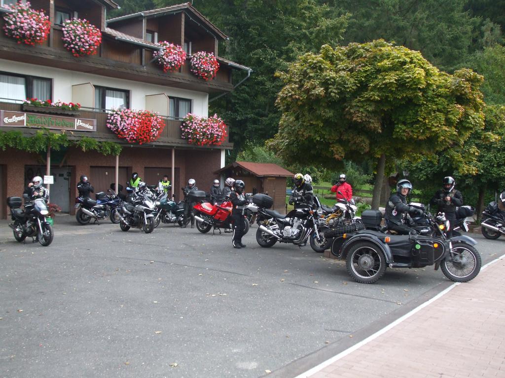 Отель Landgasthof Waldfrieden Wildensee Экстерьер фото