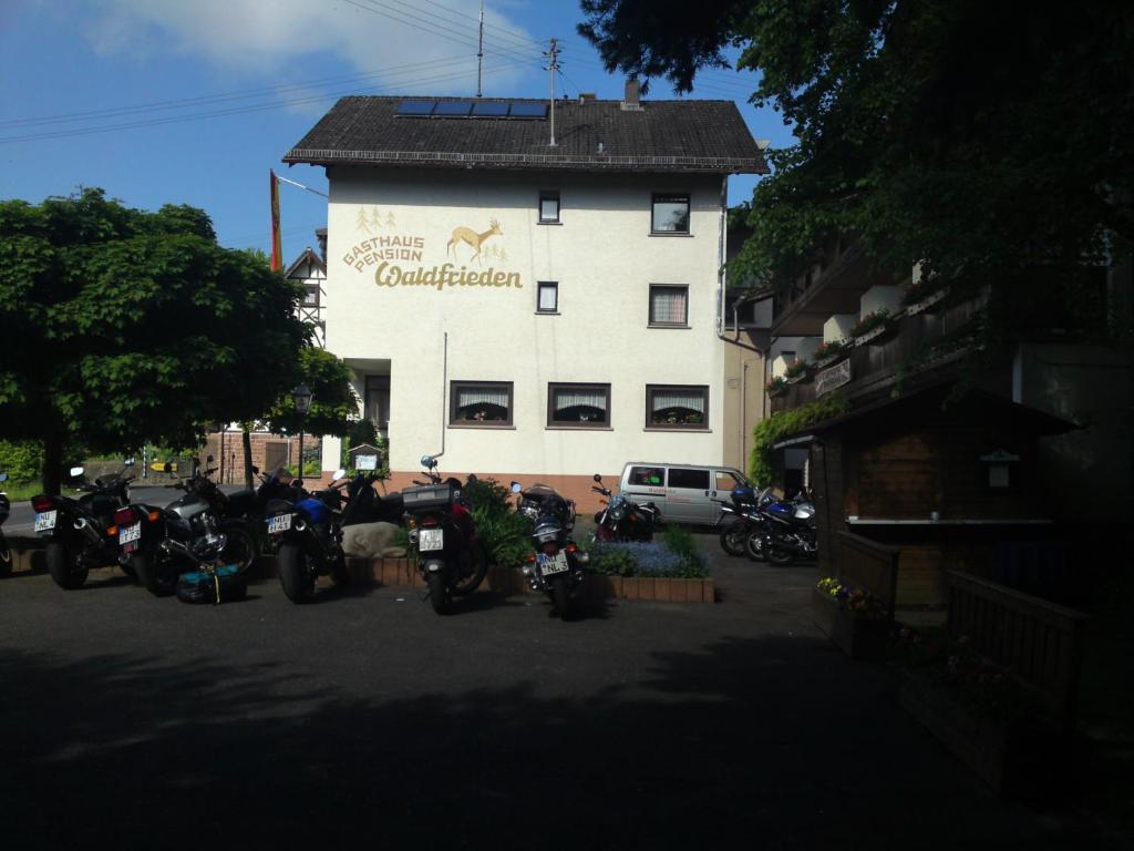 Отель Landgasthof Waldfrieden Wildensee Экстерьер фото